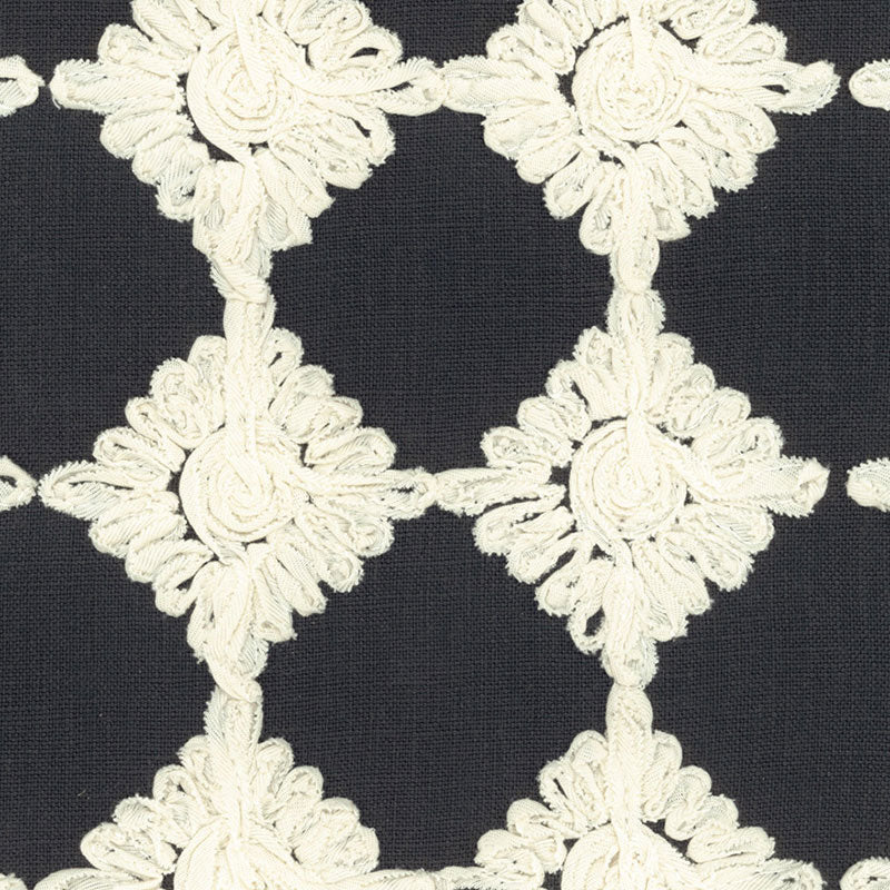 Rosette embroidery | Charcoal